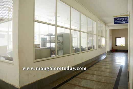 State Govt staff boycott work demanding end to pay disparities 1